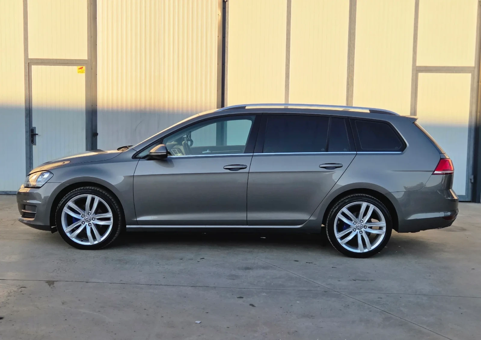 VW Golf 2.0 TD?   150кс, снимка 5 - Автомобили и джипове - 56629403