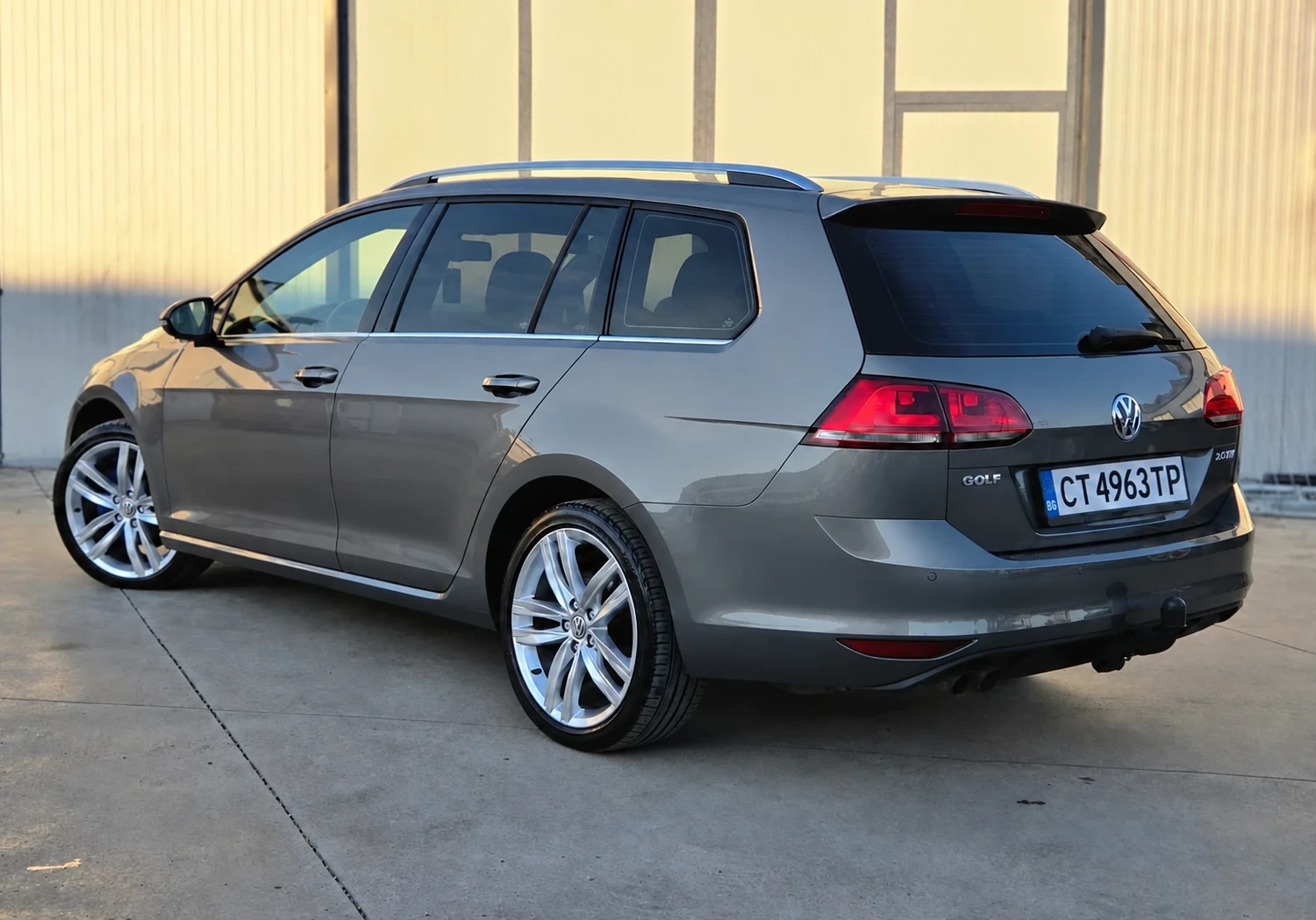 VW Golf 2.0 TD?   150кс, снимка 3 - Автомобили и джипове - 56629403