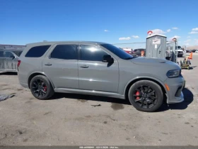Dodge Durango SRT HELLCAT AWD* КЛИП на МОТОРА* CARFAX, снимка 3