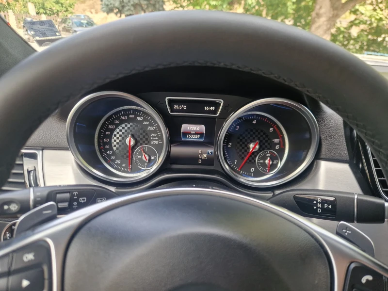 Mercedes-Benz GLE 350 AMG Line, снимка 16 - Автомобили и джипове - 51644247