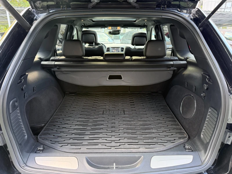 Jeep Grand cherokee FACELIFT LIMITED, снимка 17 - Автомобили и джипове - 51848143