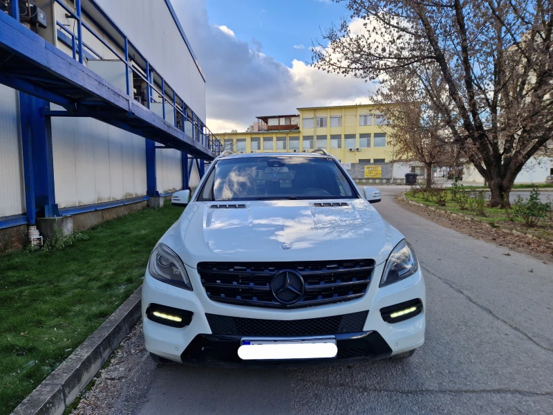 Mercedes-Benz ML 350 Камера Подгрев Лизинг, снимка 2 - Автомобили и джипове - 52957352