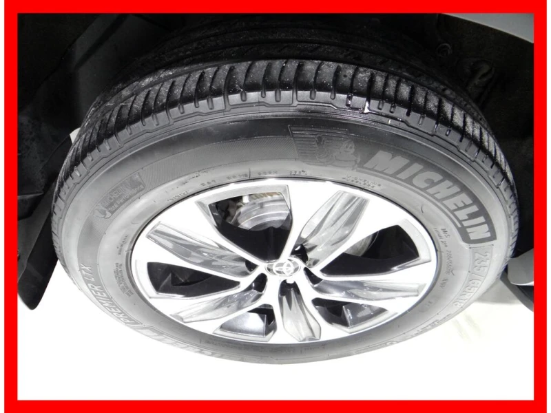 Toyota Highlander XLE* AWD* 7 МЕСТА, снимка 14 - Автомобили и джипове - 53035125