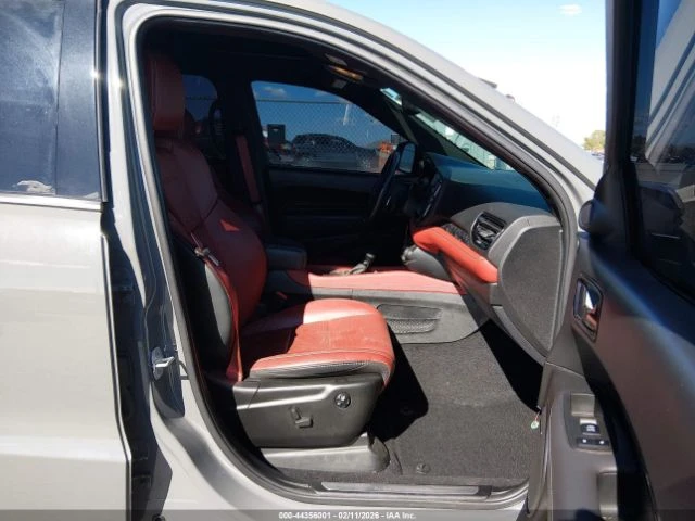 Dodge Durango SRT HELLCAT AWD* КЛИП на МОТОРА* CARFAX, снимка 10 - Автомобили и джипове - 53841422