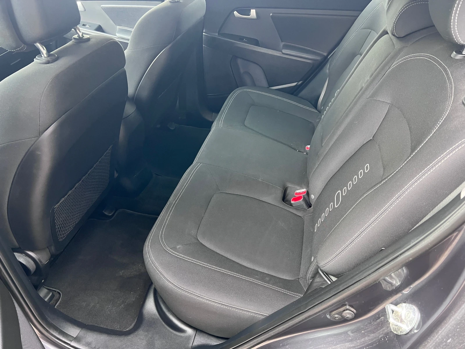 Kia Sportage 1.6 i - изображение 9