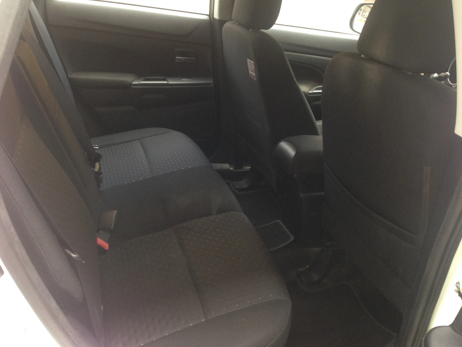 Mitsubishi ASX 1.8DiD/150/4x4/6ск/Климатроник/Еуро5 - изображение 5