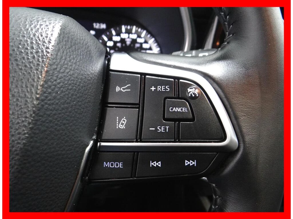 Toyota Highlander XLE* AWD* 7 МЕСТА - изображение 7