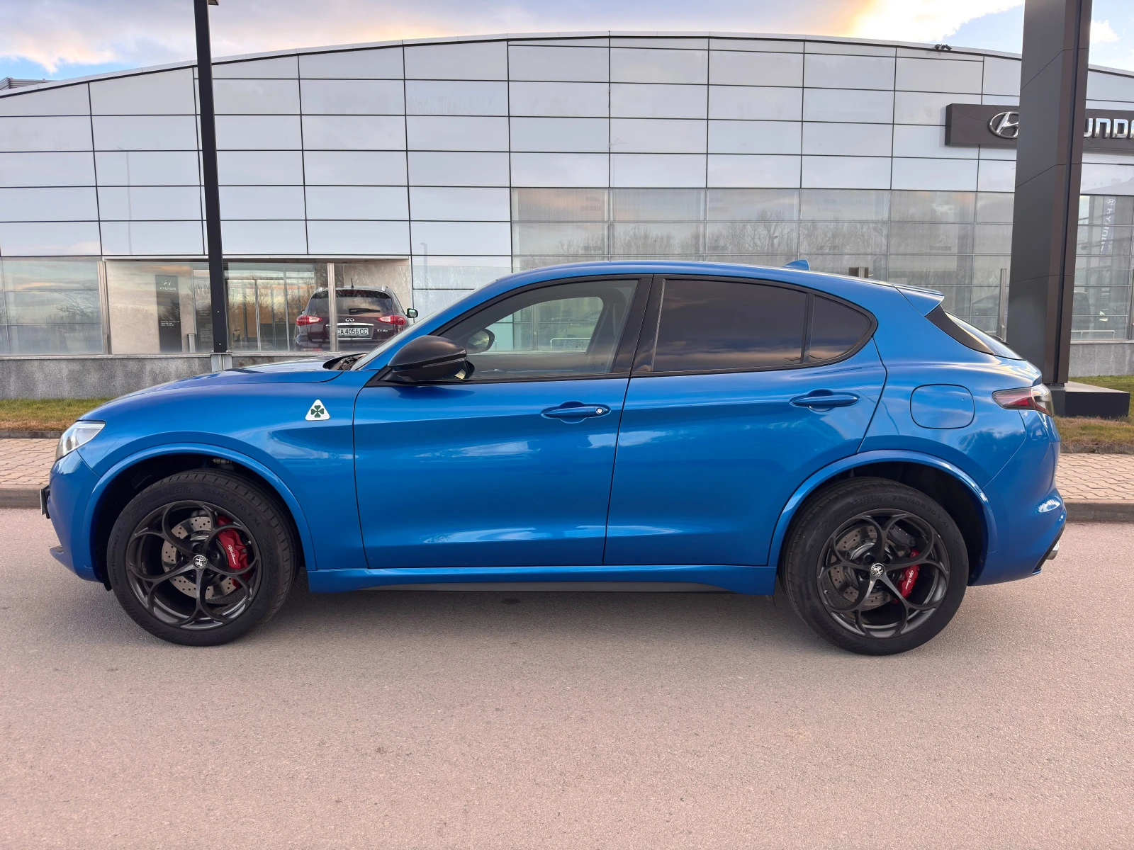Alfa Romeo Stelvio QUADRIFOGLIO - изображение 5