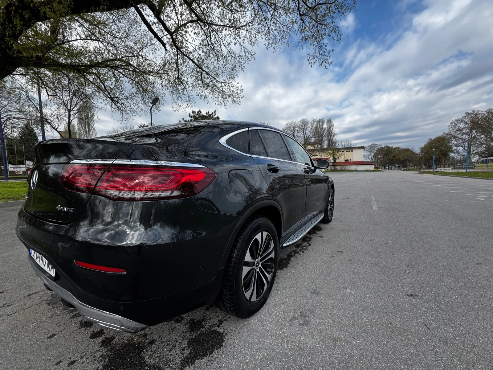 Mercedes-Benz GLC 300 Coupe 2020 4 Matic, снимка 6 - Автомобили и джипове - 54245121