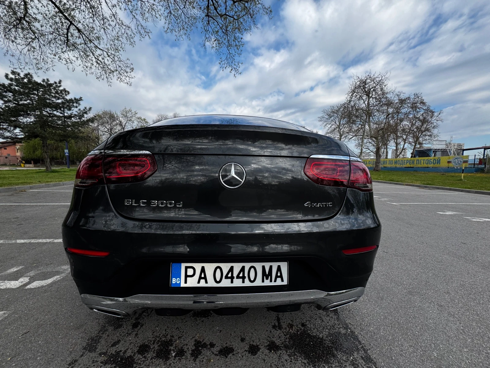 Mercedes-Benz GLC 300 Coupe 2020 4 Matic, снимка 7 - Автомобили и джипове - 54245121
