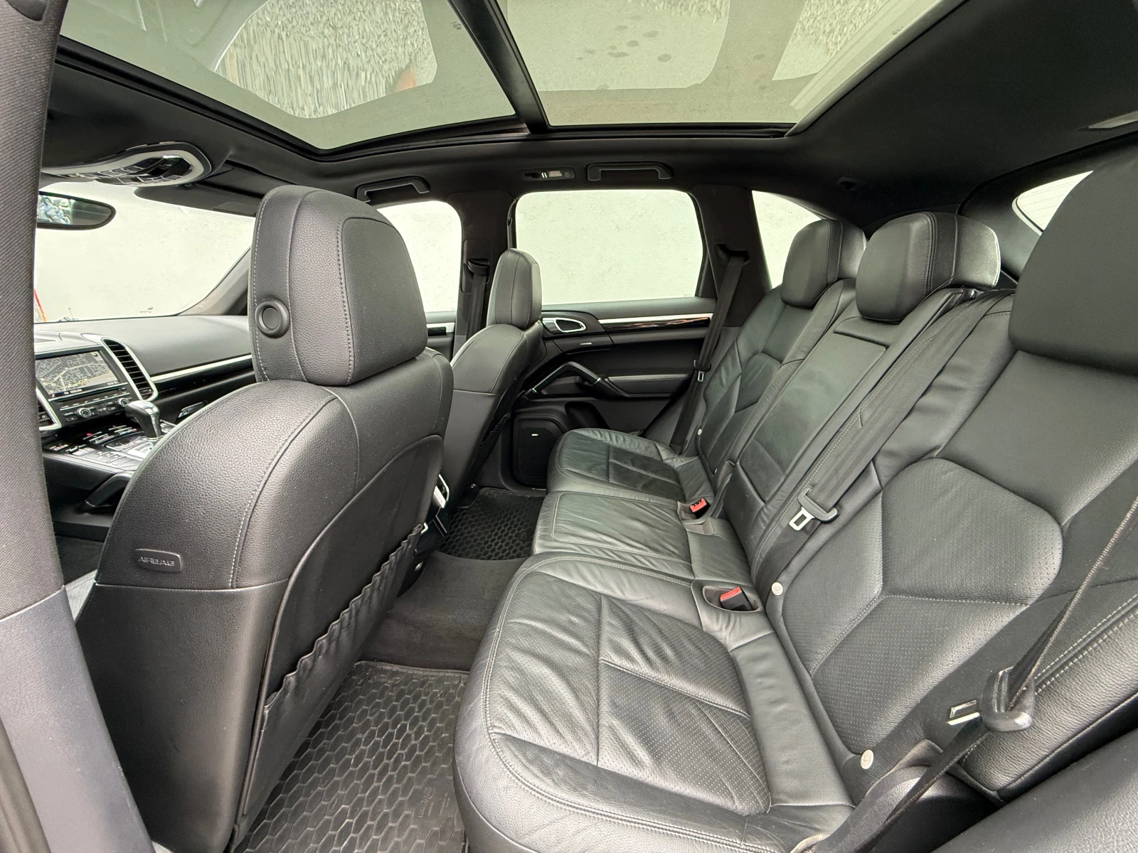 Porsche Cayenne S 4.2TDI 382к.с. GTS PACK, снимка 10 - Автомобили и джипове - 54809897