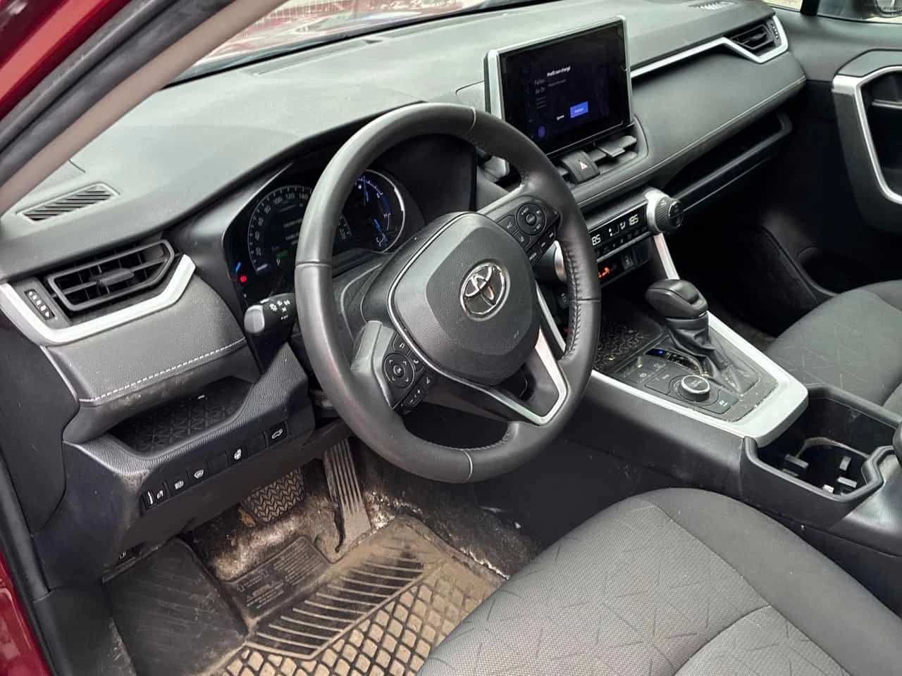 Toyota Rav4 | Hybrid XLE | АВТОКРЕДИТ БЕЗ ПЪРВОНАЧАЛНА ВНОСКА|, снимка 5 - Автомобили и джипове - 55070537
