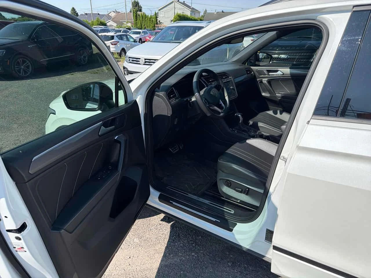 VW Tiguan * Comfortline R Line Black Edition * CARFAX *  | Mobile.bg � ����������� 5