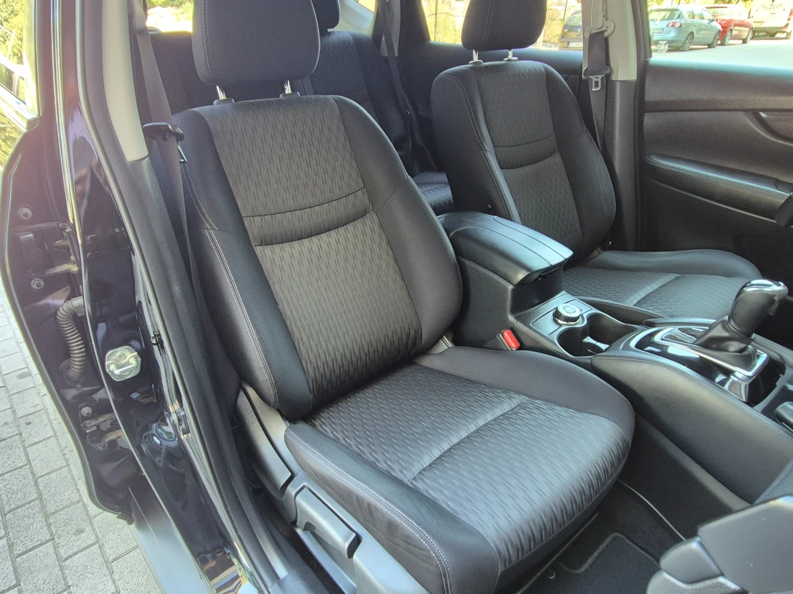 Nissan X-trail 2.0 4x4, снимка 11 - Автомобили и джипове - 55471744