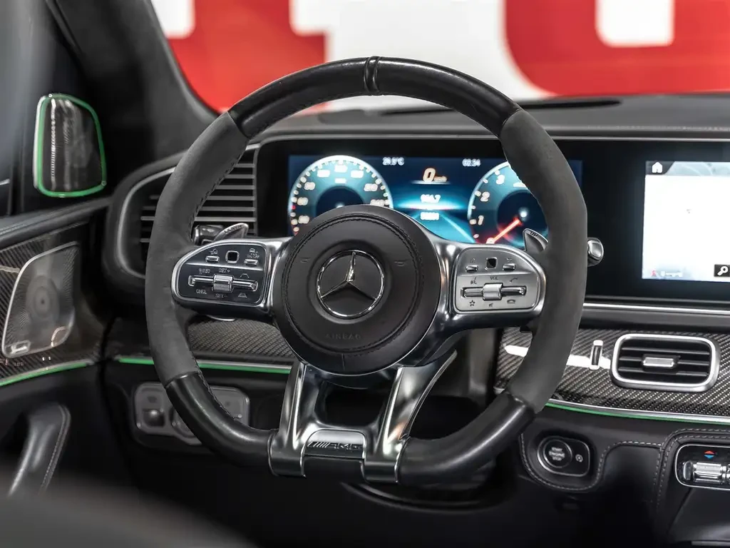 Mercedes-Benz GLS 63 AMG CERAMIC* BURMESTER* ОБДУХВАНЕ* ДИСТРОНИК* МАСАЖ* , снимка 8 - Автомобили и джипове - 55619443