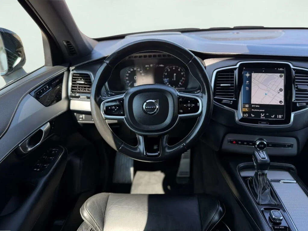Volvo Xc90 T6* R DESIGN* HARMAN KARDON* ДИСТРОНИК* КРАЙНА ЦЕН, снимка 10 - Автомобили и джипове - 56012678
