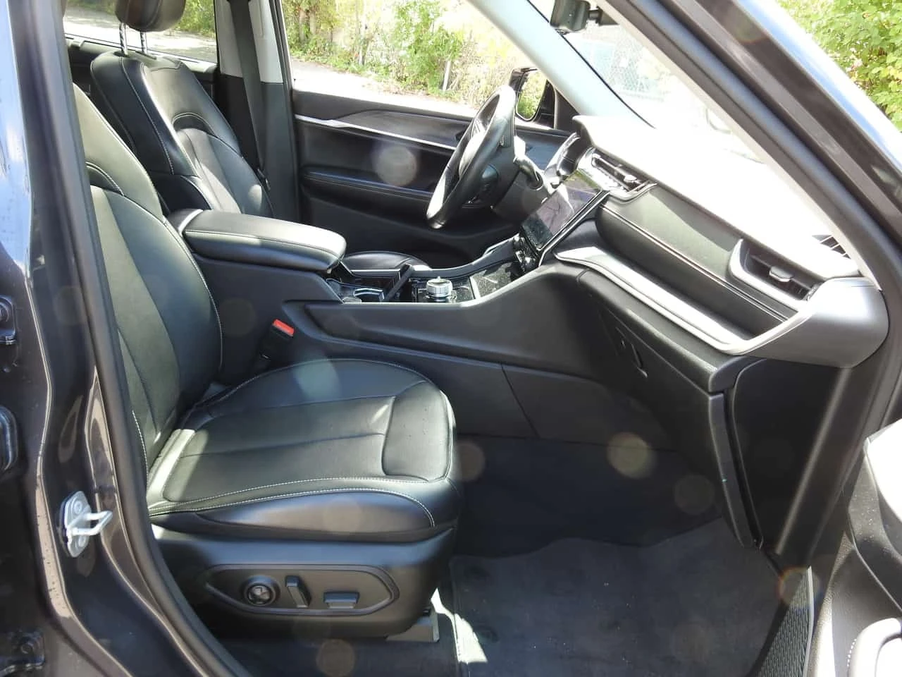 Jeep Grand cherokee * Limited * АВТОКРЕДИТ БЕЗ ПЪРВОНАЧАЛНА ВНОСКА* , снимка 17 - Автомобили и джипове - 56237934