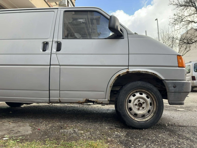 VW T4, снимка 12 - Бусове и автобуси - 48668966