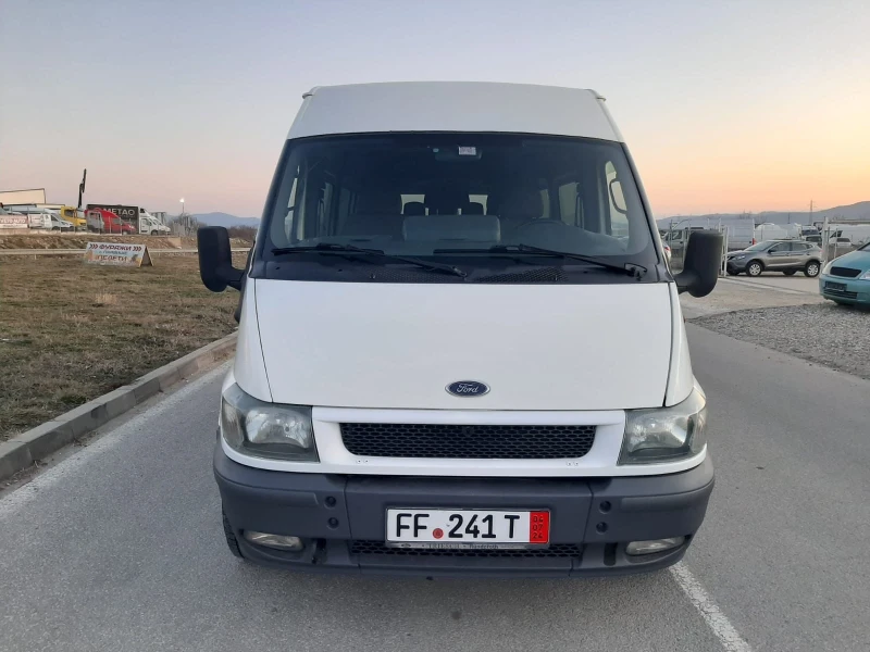 Ford Transit 2.4 клима уникат задно предаване 2 странични врати, снимка 4 - Бусове и автобуси - 49186665