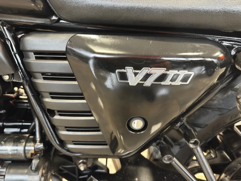 Moto Guzzi V Moto Guzzi V7 ABS A2, снимка 5 - Мотоциклети и мототехника - 51942289