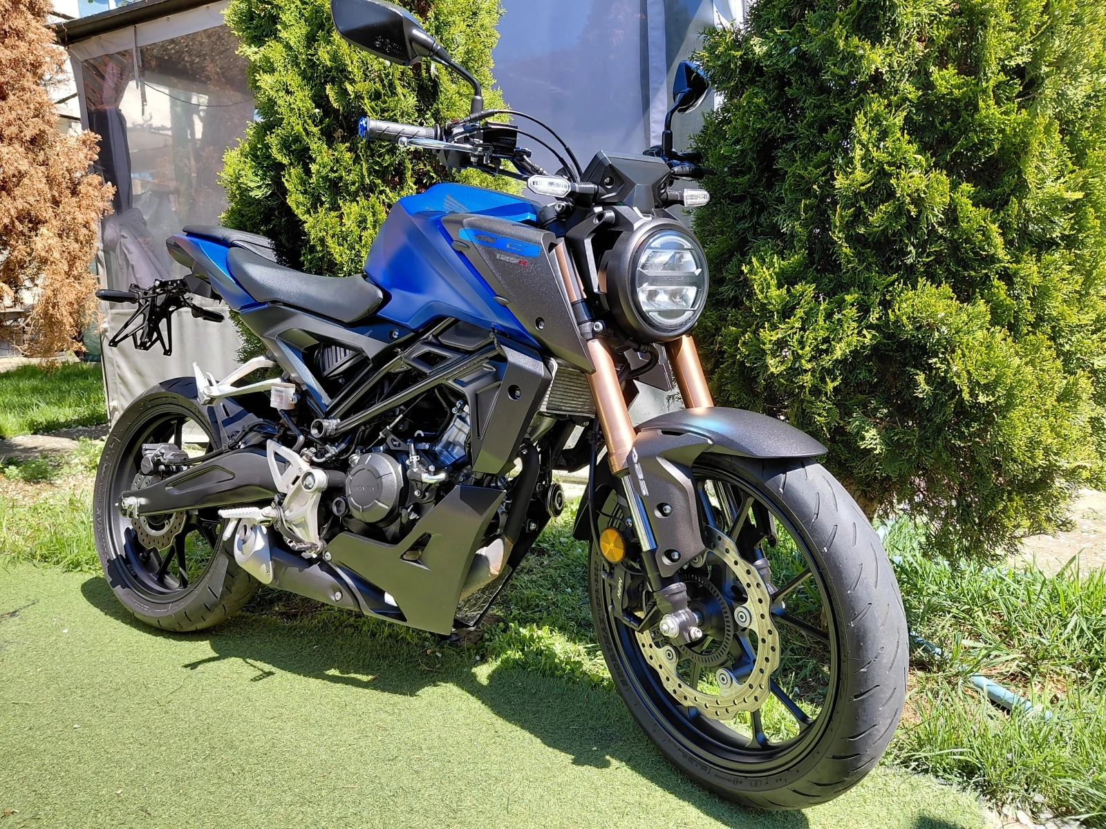 Honda Cb 125R/Abs/ led, снимка 7 - Мотоциклети и мототехника - 54019171