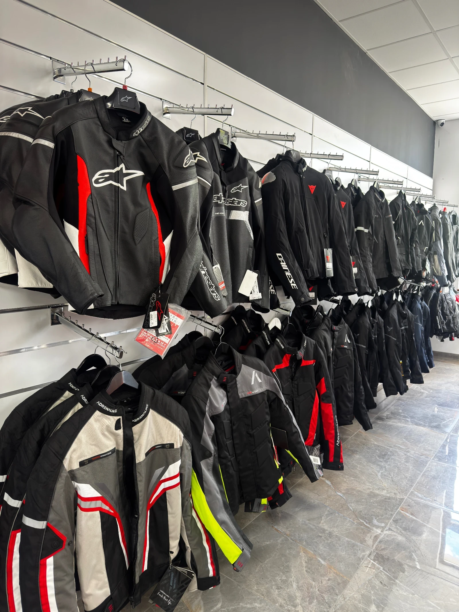 Moto Guzzi V Moto Guzzi V7 ABS A2 | Mobile.bg   17