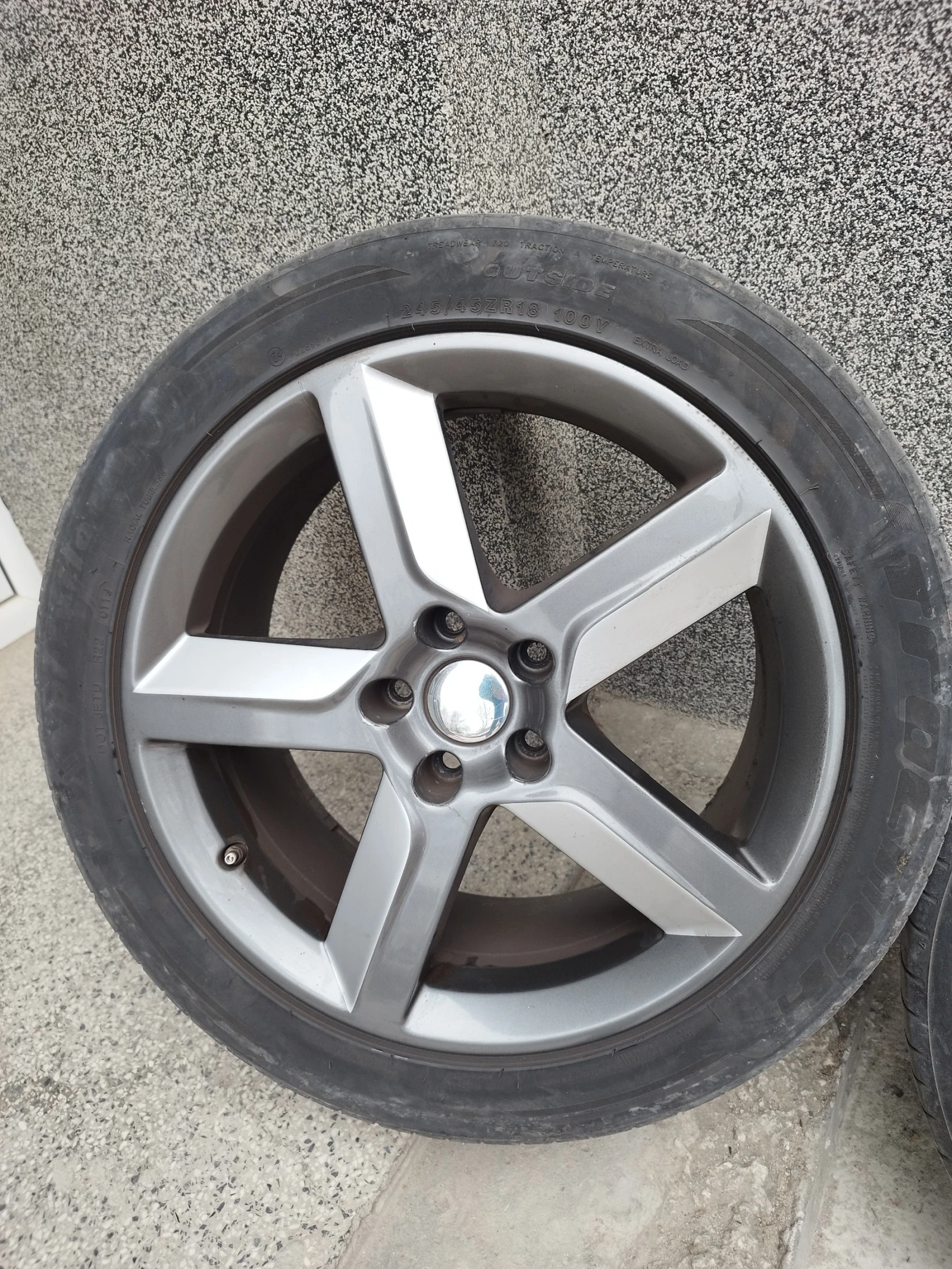 ���� � ������ 245/45R18 | Mobile.bg � ����������� 4