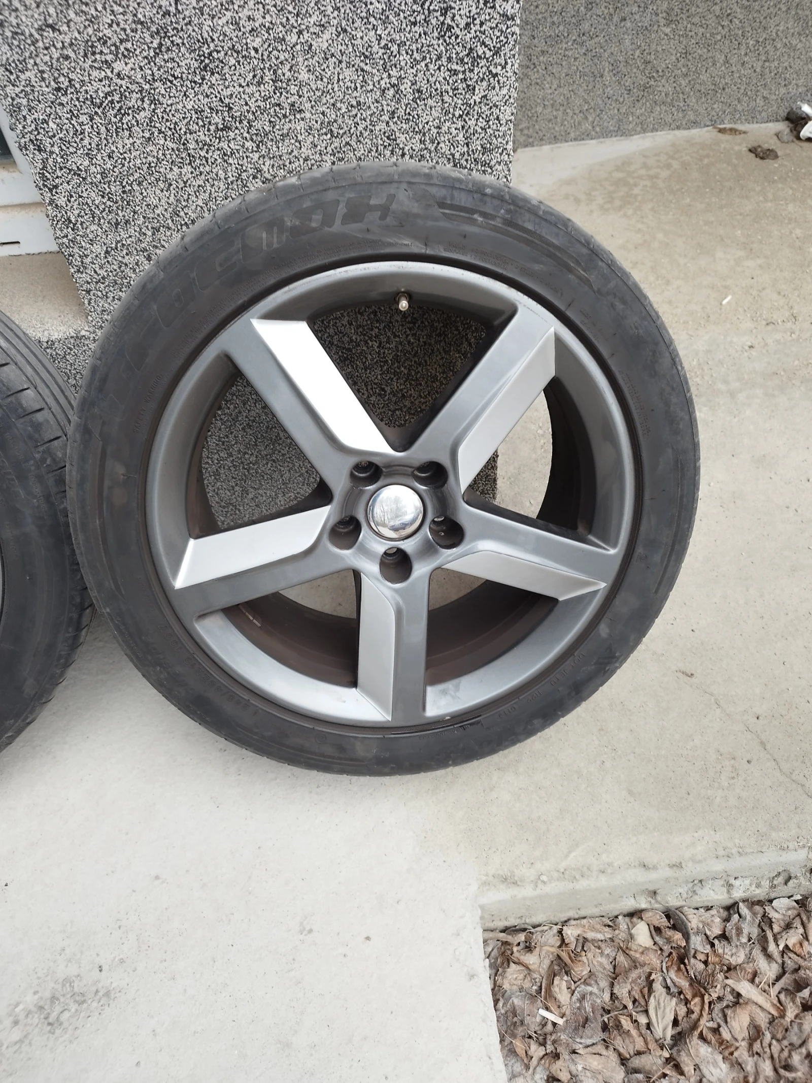 ���� � ������ 245/45R18 | Mobile.bg � ����������� 7