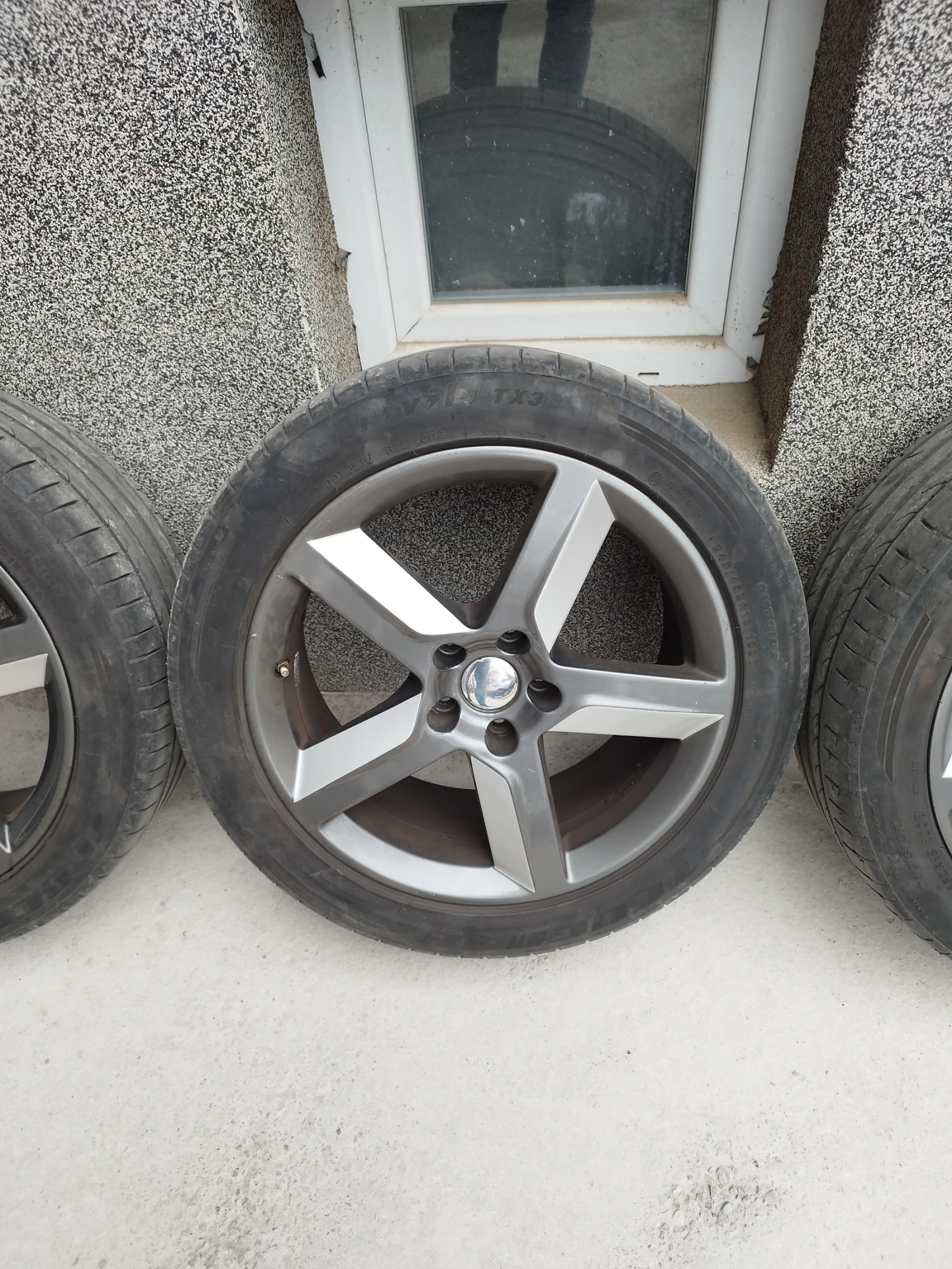 ���� � ������ 245/45R18 | Mobile.bg � ����������� 8