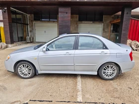 Kia Cerato 2.0 143 к.с. ГАЗ/БЕНЗИН, снимка 2