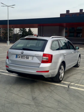 Skoda Octavia 2.0 TDI DSG, снимка 6