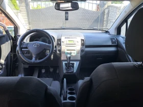 Обява за продажба на Toyota Corolla verso 2.0 D4D 116к.с. ~6 200 лв. - изображение 10