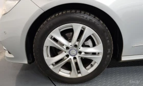 Mercedes-Benz E 220 - 8925 € / 17455.78 лв. - 22476216 5