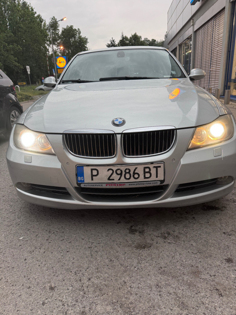 BMW 330 XD 4x4, снимка 6 - Автомобили и джипове - 46049322