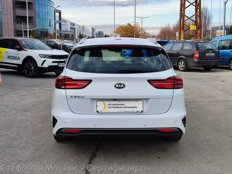 Kia Ceed SW Vision 1.6 CRDi (48V Mild-Hyb.) (136hp) AT7, снимка 7 - Автомобили и джипове - 48061656