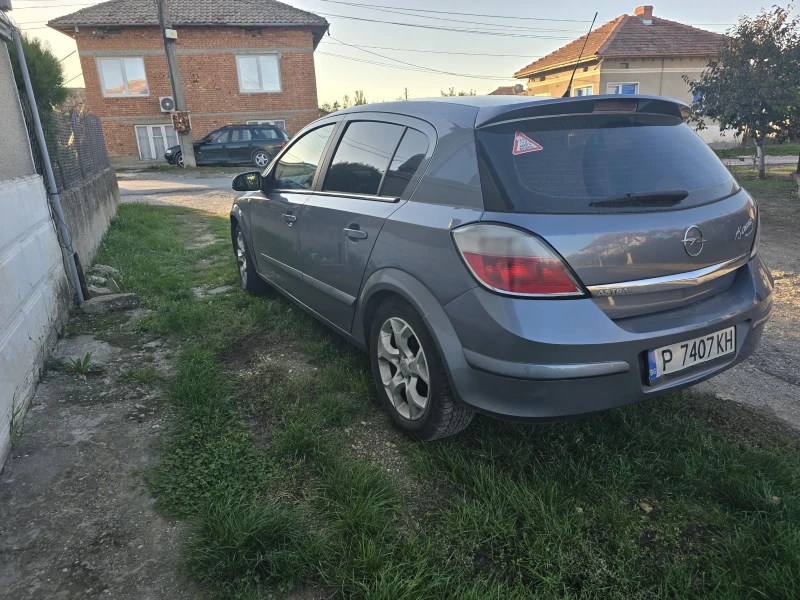 Opel Astra, снимка 4 - Автомобили и джипове - 48165596