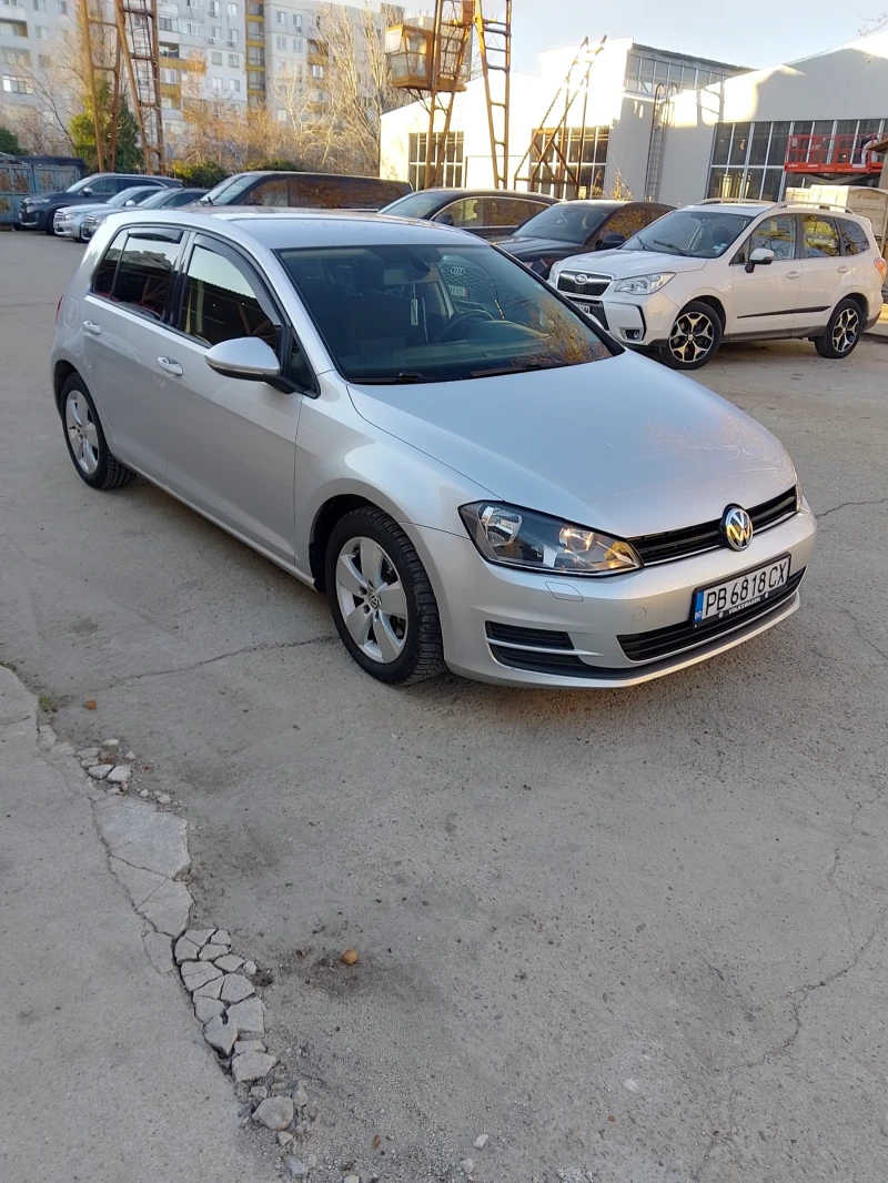 VW Golf 1.6 tdi, снимка 1 - Автомобили и джипове - 48965871