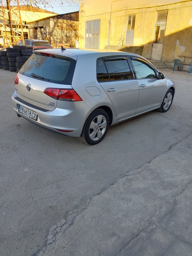 VW Golf 1.6 tdi, снимка 8 - Автомобили и джипове - 48965871