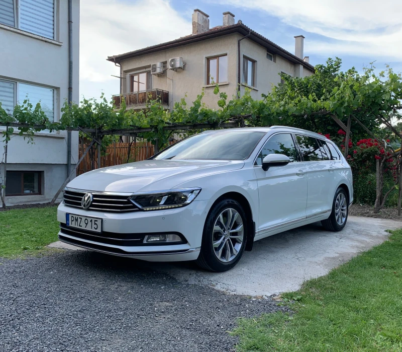 VW Passat GT* 2.0TDi* 190k.c* DSG* Distronic* Амбиентно осве, снимка 17 - Автомобили и джипове - 52016601