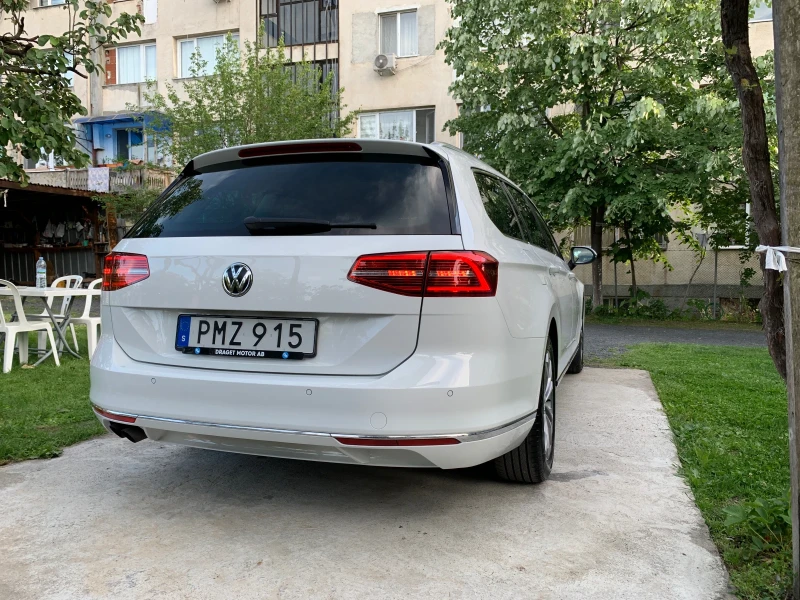 VW Passat GT* 2.0TDi* 190k.c* DSG* Distronic* Амбиентно осве, снимка 5 - Автомобили и джипове - 52016601