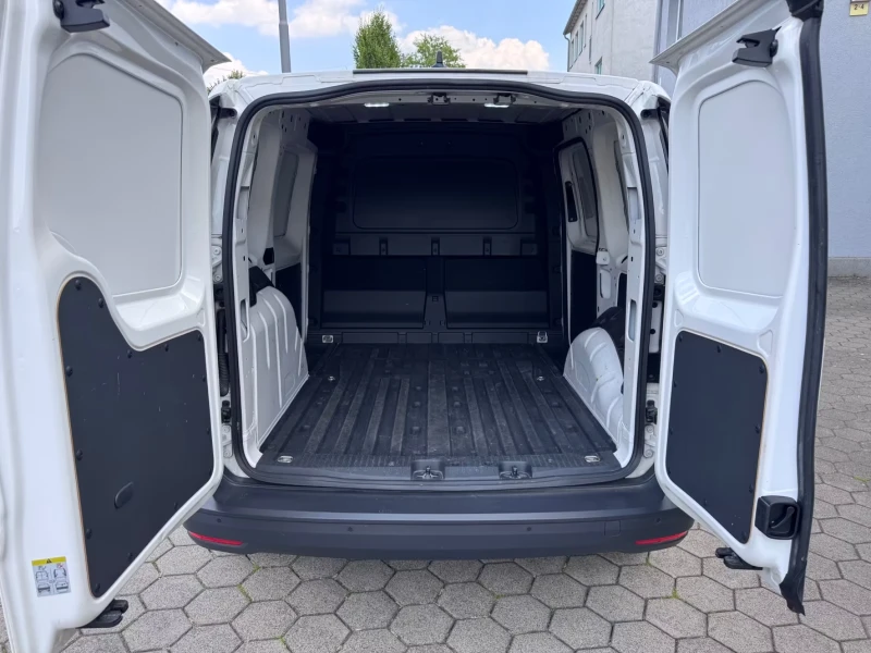 VW Caddy 2.0TDI #Klima Tempomat Parktronik #iCarbg 94Kkm, снимка 11 - Автомобили и джипове - 51217886