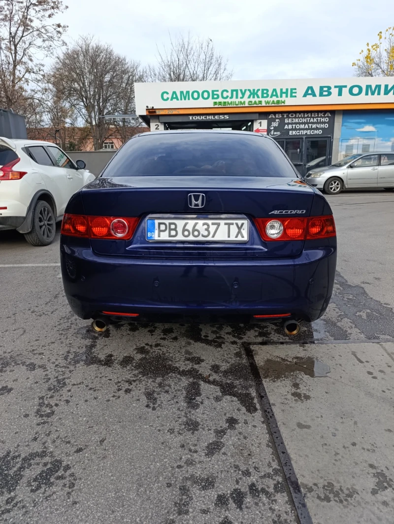 Honda Accord 2.4 automatic LPG, снимка 4 - Автомобили и джипове - 52589333