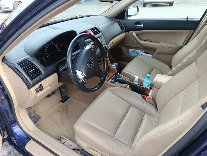 Honda Accord 2.4 automatic LPG, снимка 7 - Автомобили и джипове - 52589333