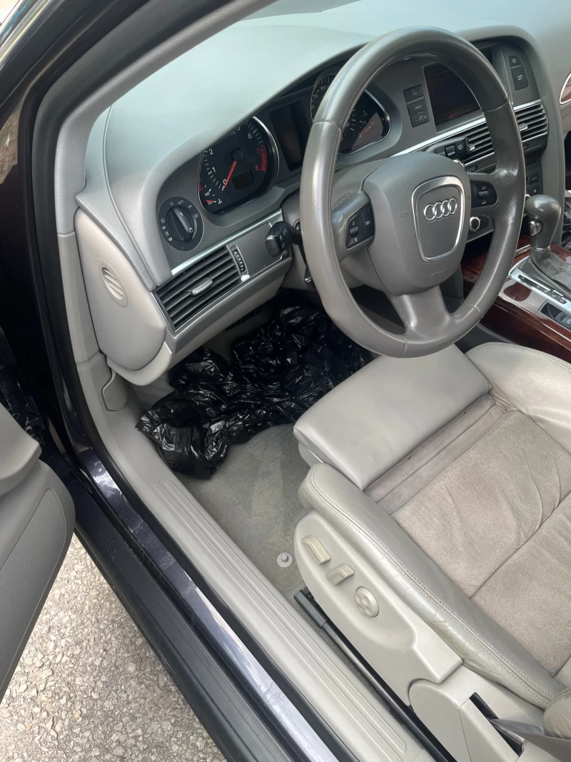 Audi A6 3.2FSI, снимка 7 - Автомобили и джипове - 51670653