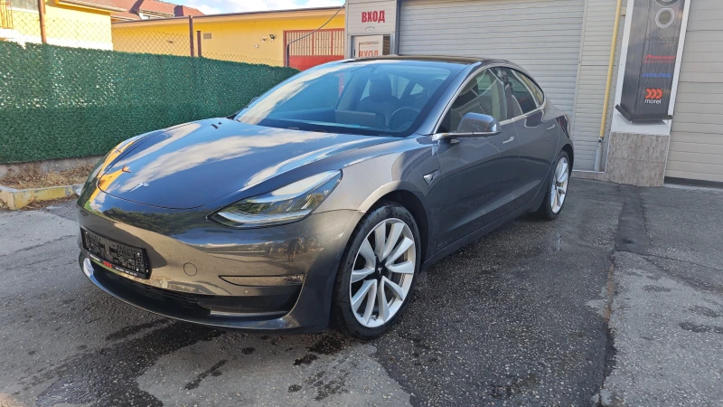 Tesla Model 3 LONG RANGE AWD