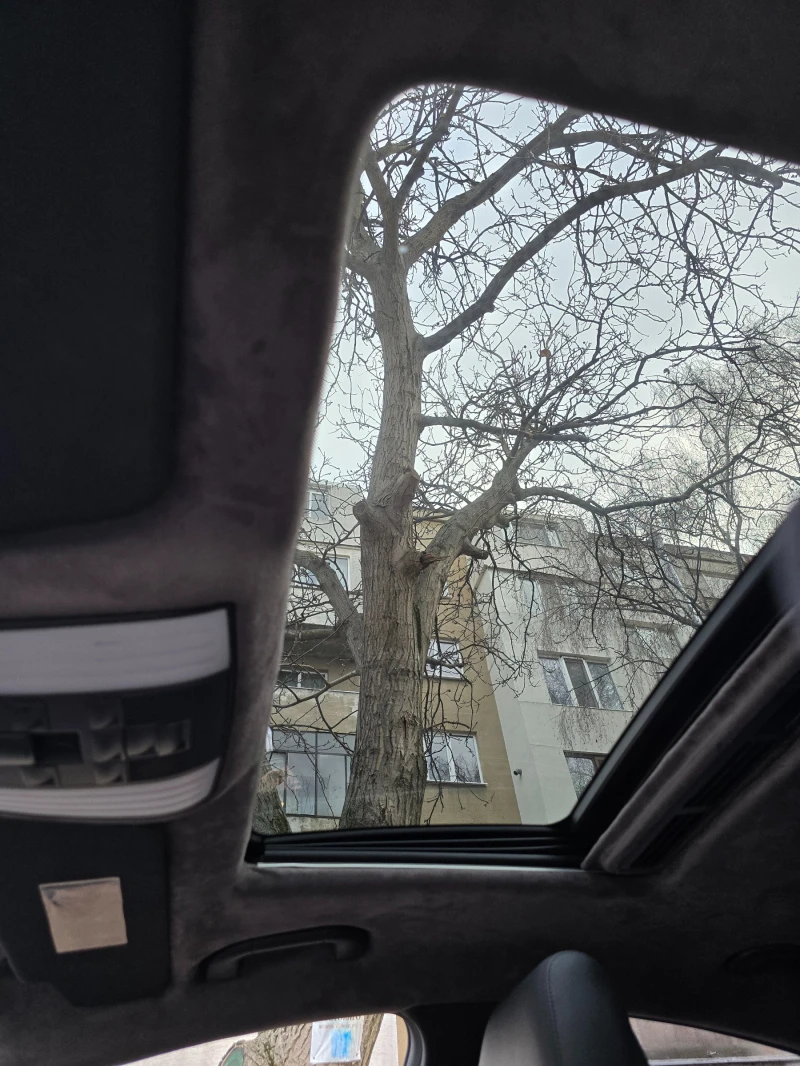 Mercedes-Benz CLS 350 РЕАЛНИ КM, Keyless, Самопаркиране, Подгрев, Дистр., снимка 12 - Автомобили и джипове - 52639441