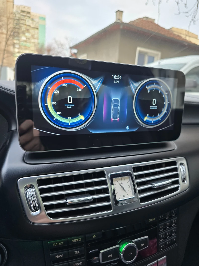 Mercedes-Benz CLS 350 РЕАЛНИ КM, Keyless, Самопаркиране, Подгрев, Дистр., снимка 13 - Автомобили и джипове - 52639441