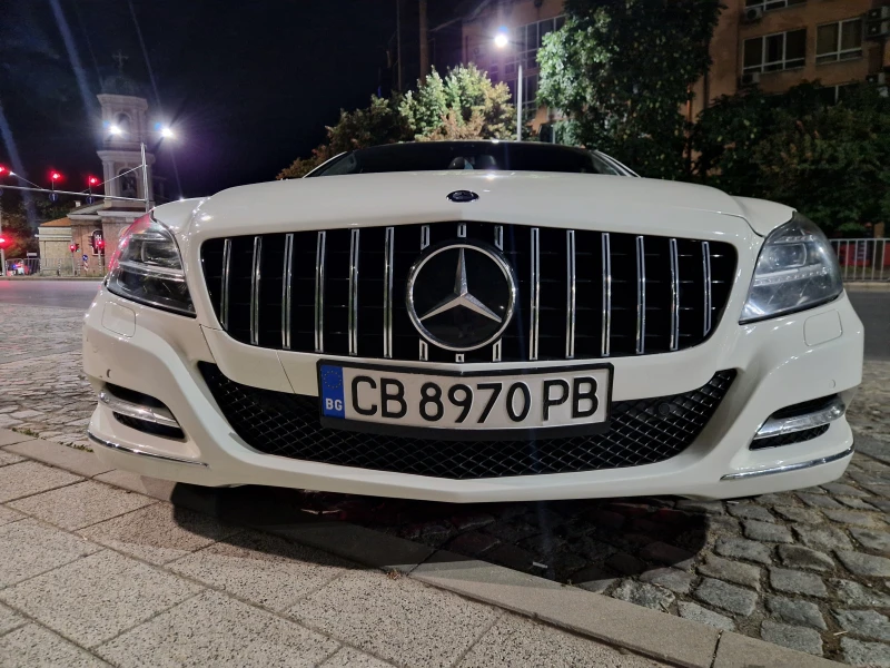 Mercedes-Benz CLS 350 РЕАЛНИ КM, Keyless, Самопаркиране, Подгрев, Дистр., снимка 4 - Автомобили и джипове - 52639441