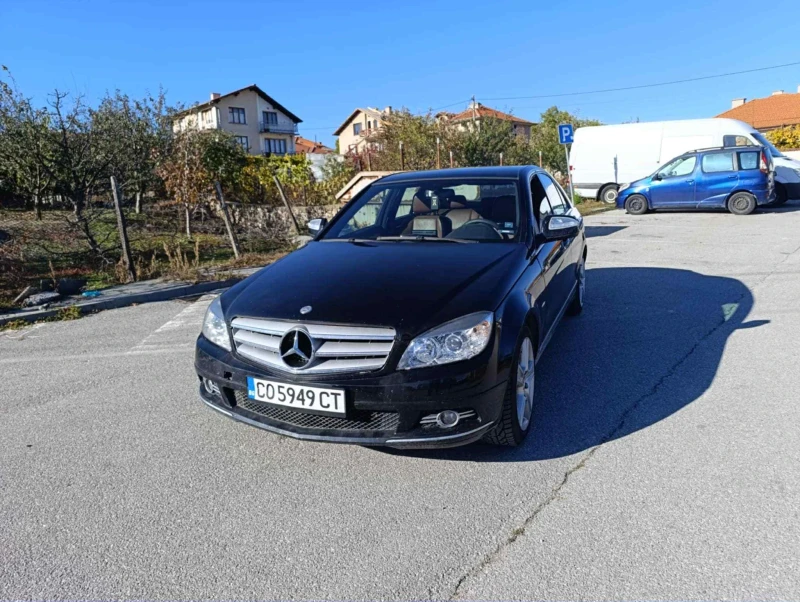 Mercedes-Benz C 220, снимка 2 - Автомобили и джипове - 52239000