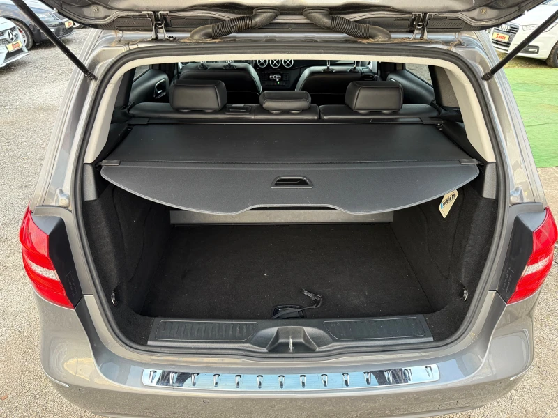Mercedes-Benz B 180 АВТОМАТ* ПОДГРЕВ* КОЖА* ЕВРО 6* LED* NAVI* SWISS, снимка 9 - Автомобили и джипове - 52361530
